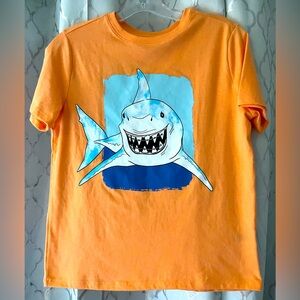 Kids tshirt, Shark w/ braces - size large (10-12)